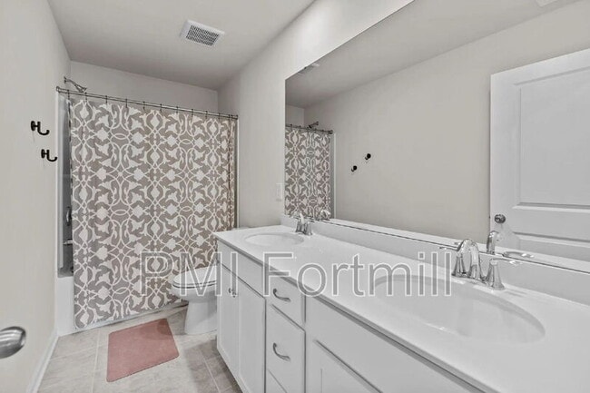 Building Photo - 18045 Stark Wy