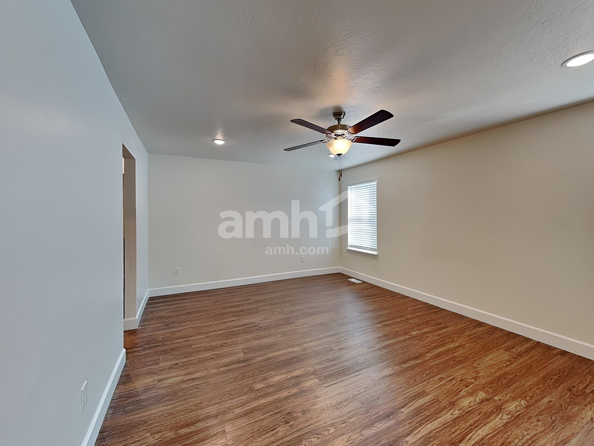 Building Photo - 2294 E Buckskin Way