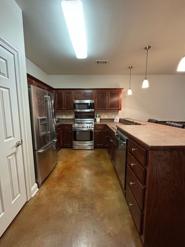 Building Photo - 3BD2BA House for Lease in Ponchatoula - Ma...