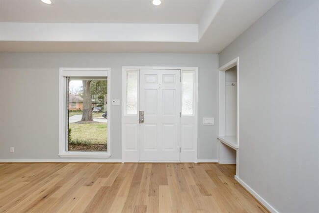 Building Photo - 8710 Linkterrace Ln