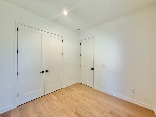 Building Photo - 1304 Chamblee Hl Ct