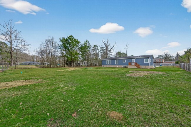 Building Photo - 15933 W Relza Dr