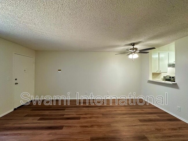 Building Photo - 26114 Belle Porte Ave