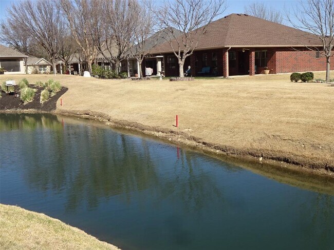 Building Photo - 9308 Orangewood Trail