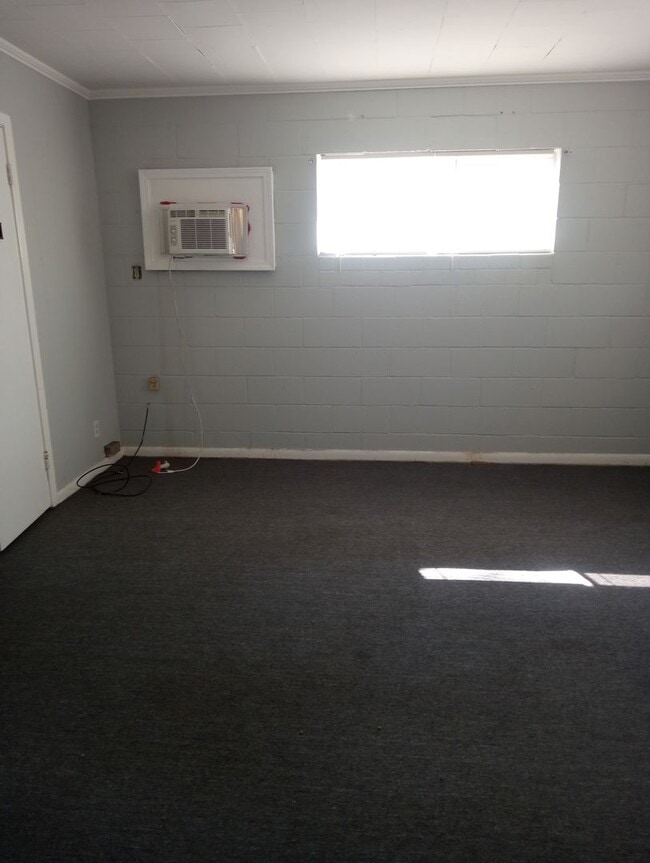 Building Photo - 3403 Raymo Dr