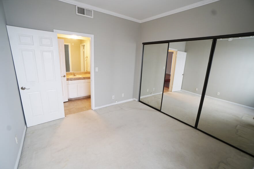 Bedroom 1 - 1441 Federal Ave