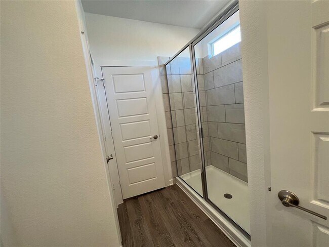 Building Photo - 13820 Lubeck Dr