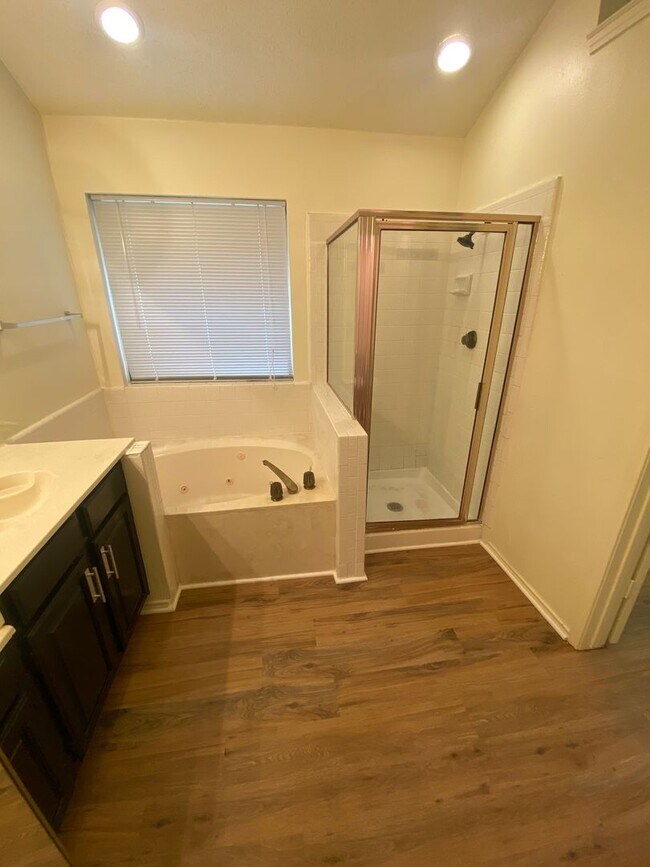 Building Photo - Nice Single Family Home in Cedar Hill