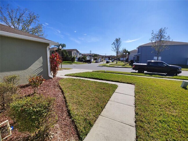 Building Photo - 544 Windrose Dr