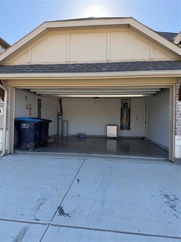 Building Photo - 9141 Rock Nettle Dr