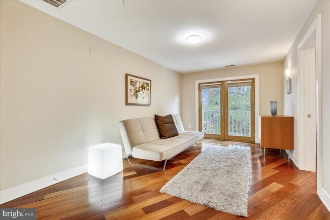 Building Photo - 6600 80th Pl