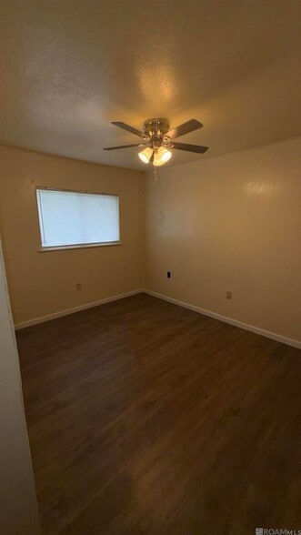 Building Photo - 2457 Desoto Dr