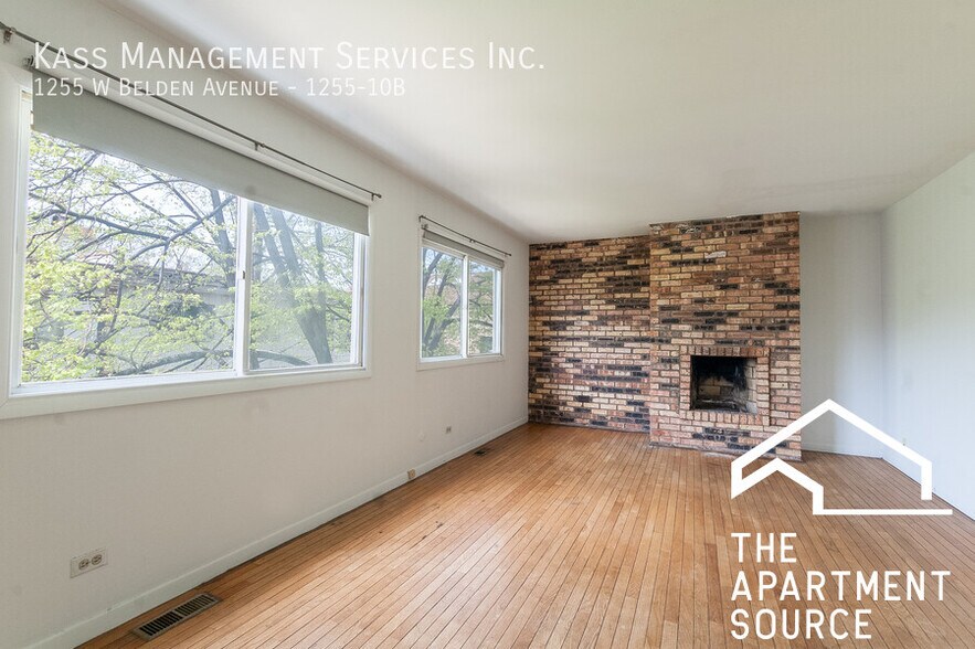 Building Photo - 1257 W Belden Ave