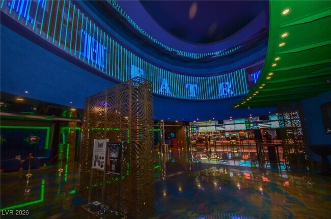 Building Photo - 4381 W Flamingo Rd