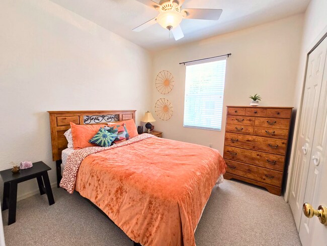 Building Photo - 3435 Parkridge Cir