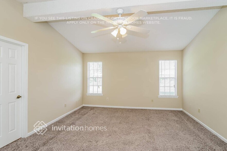 Building Photo - 12621 Gandalf Ln
