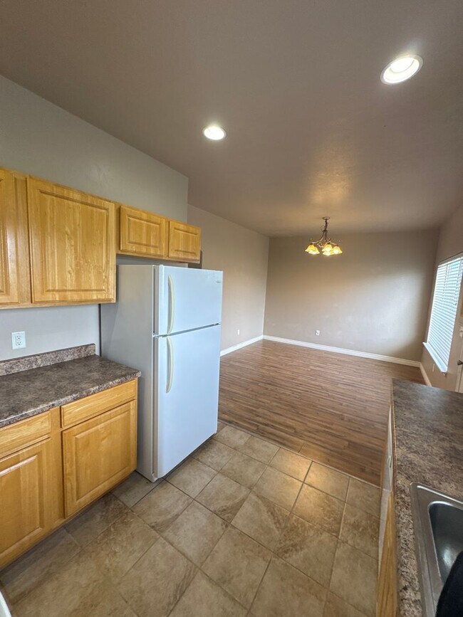 Building Photo - 1562 W 300 S
