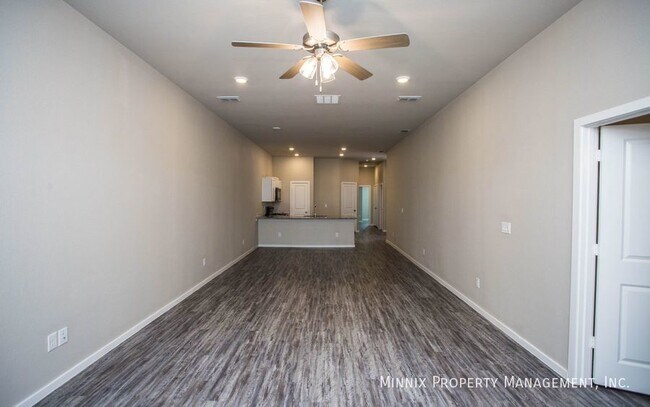 Building Photo - 2102 Langford Ave