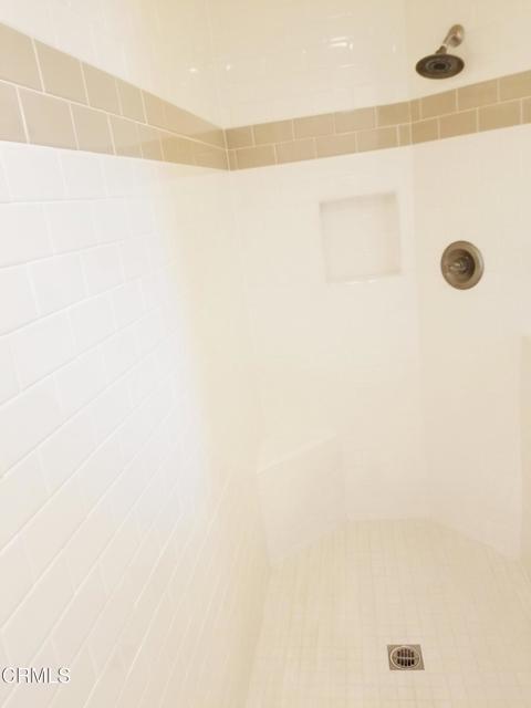 Building Photo - 992 Los Angeles Ave