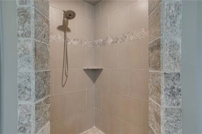 Building Photo - 8309 NW 160th Ct