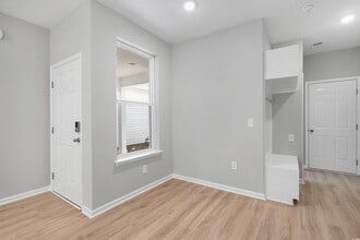 Building Photo - 4085 Taranto Lp