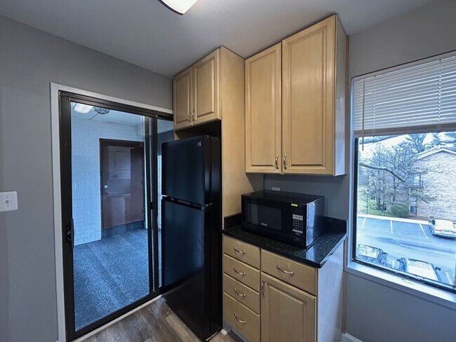 Building Photo - 1 Bedroom Condo, Columbia MD