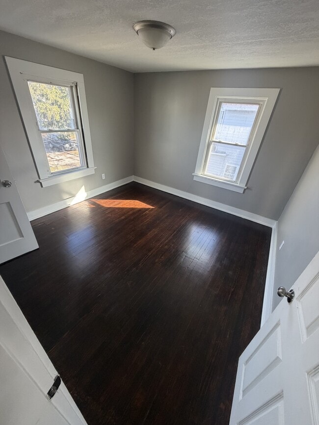 Building Photo - 3009 Holton Ave