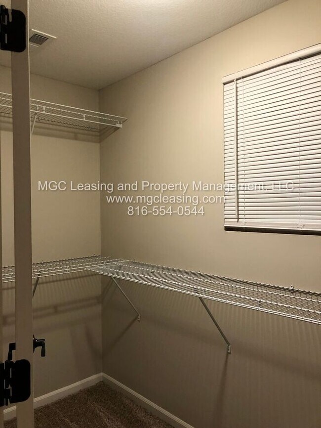 Building Photo - Stylish Modern Living in Baltimore Townhom...