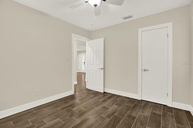 Building Photo - 1910 E Wilder Ave