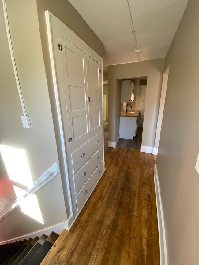 Building Photo - 1806-1812 4th St