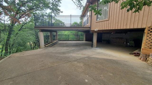 Building Photo - 2923 Peninsula Dr