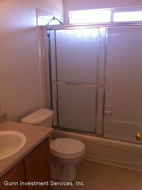 Building Photo - 3 br, 2 bath House - 1422 Rosy Finch Drive