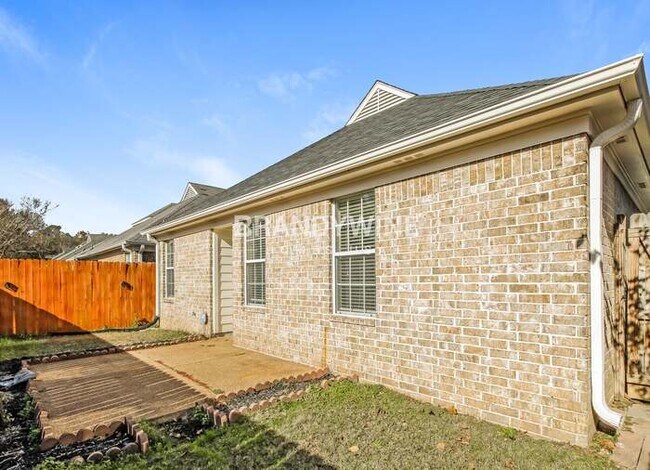 Building Photo - 6843 Kerry Valley Ln