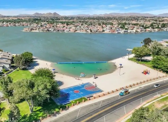 Building Photo - 12899 Rain Shadow Rd