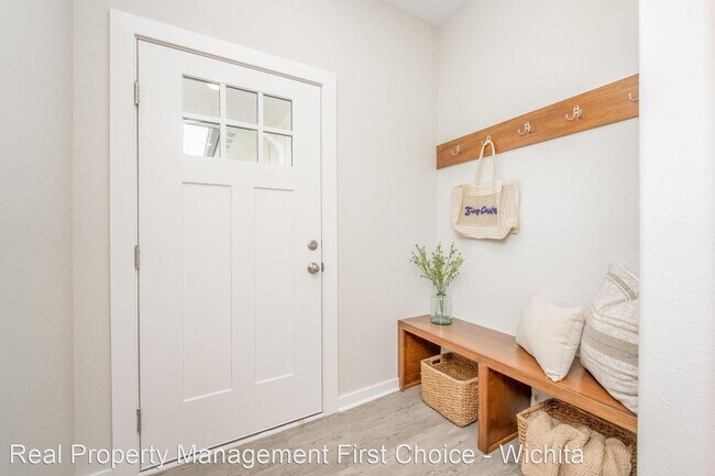 Building Photo - 3 br, 2 bath House - 3419 W 45th ST S