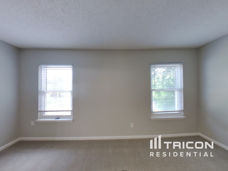 Building Photo - 13571 Ashford Wood Ct W