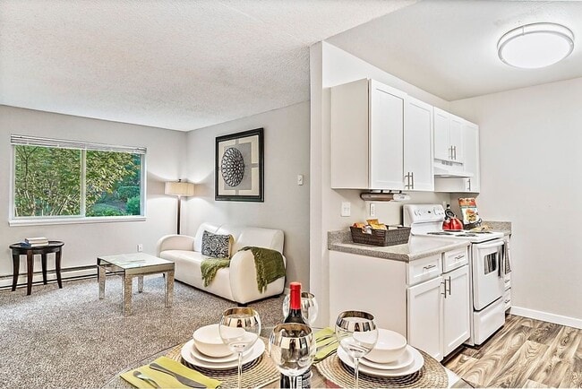 Kendall Ridge apartments — community photo - Kendall Ridge