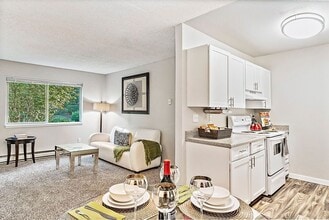 Kendall Ridge apartments — community photo - Kendall Ridge