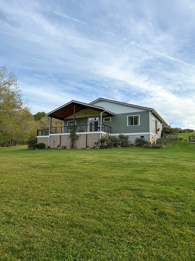Primary Photo - 97 Mulligan Dr