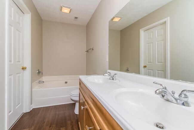 Building Photo - 3432 Cainbrook Crossing