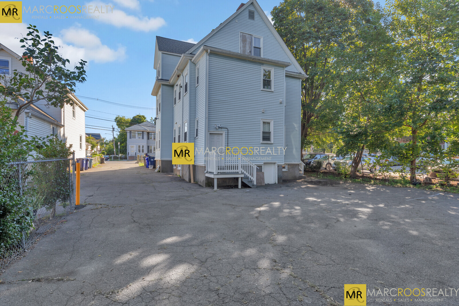 Building Photo - 35 Faneuil St