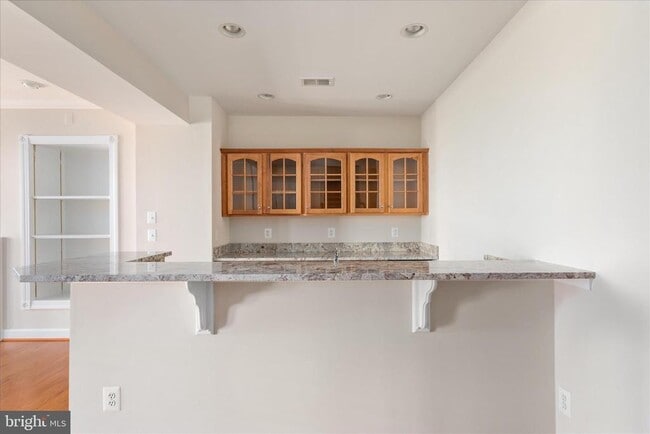 Building Photo - 18334 Buccaneer Terrace