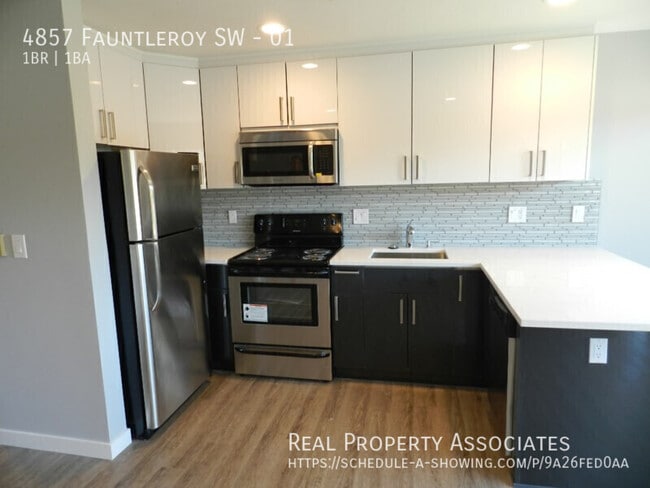 Building Photo - 4857 Fauntleroy Wy SW