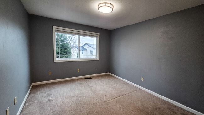 Building Photo - 11734 82nd Ave NE