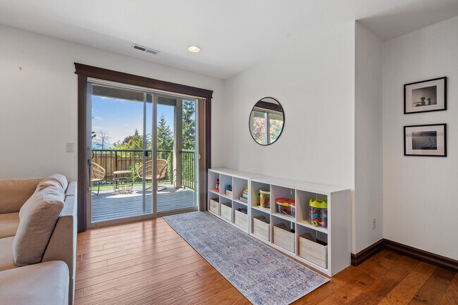 2nd living room - 3309 Stonecrop Way
