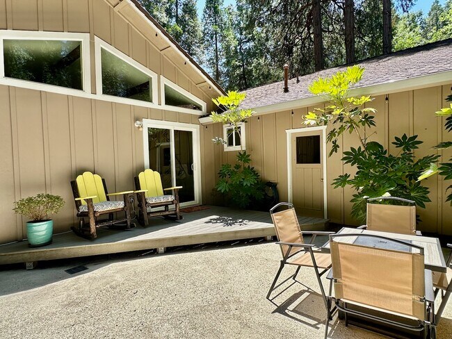 Building Photo - 13246 Red Dog Rd