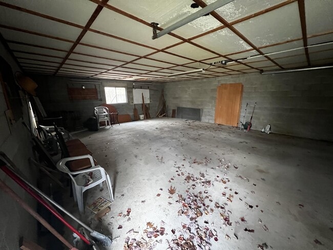 Building Photo - 4214 Blossomwood Dr