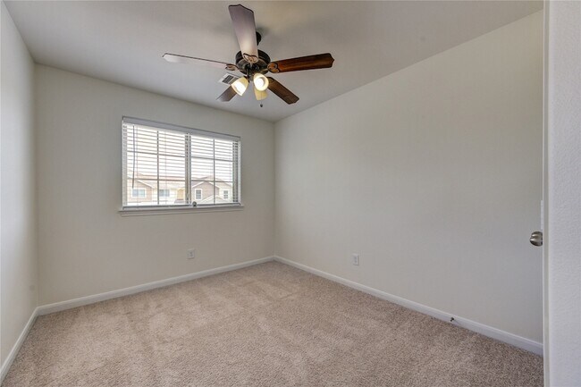 Building Photo - 17021 Wilthorne Gardens Ct