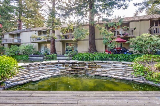 Building Photo - 505 Cypress Point Dr