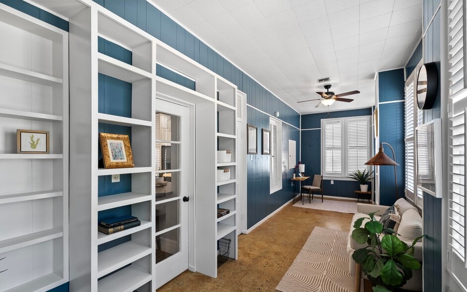 Side Room - 245 E University Blvd